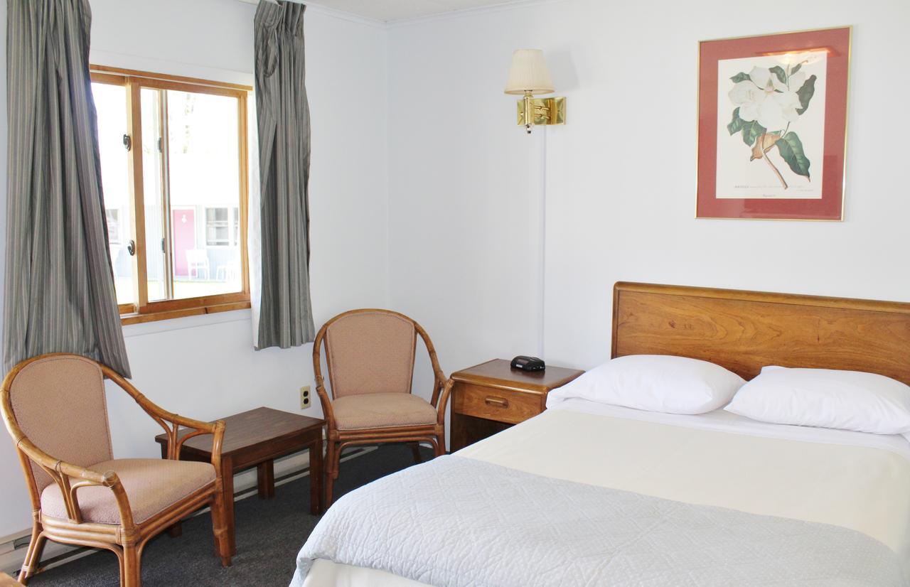 Barberry Court Motel &Cabins Lake George Zewnętrze zdjęcie
